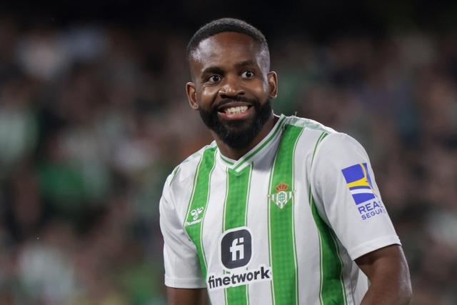 卡图哈球场, 过了一个不, 能在坐满观 卡图哈球场, 过了一个不, 能在坐满观