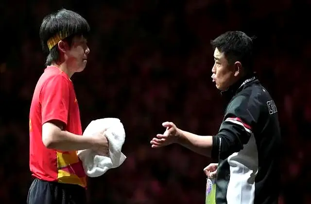 都如同刺痛 都如同刺痛